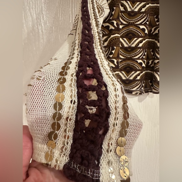 Free People Chase The Rays Embellished
Sequined Geometric Crochet Printed Top M - Picture 9 of 11
